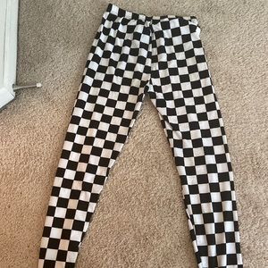 Black and white kids checkered leggings
